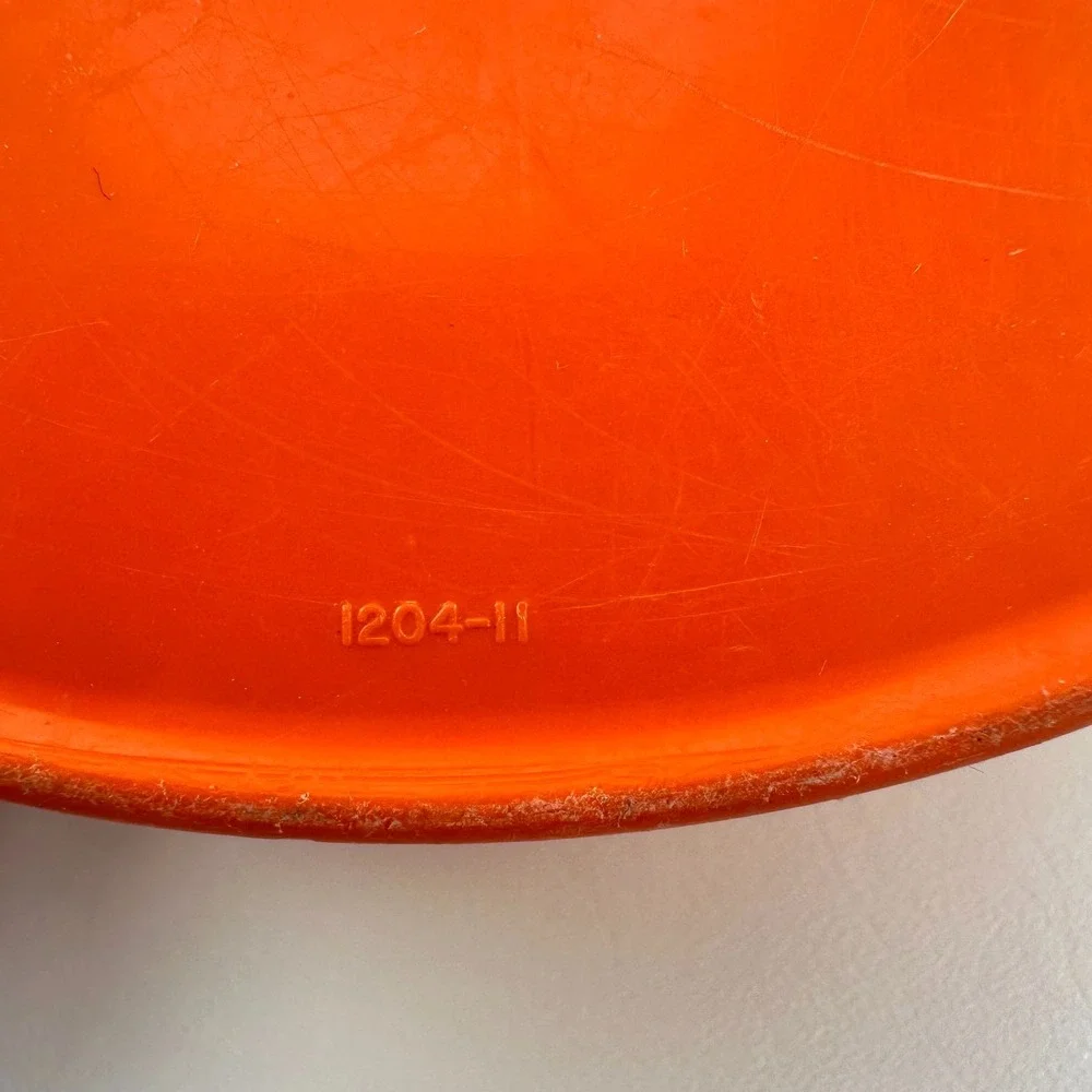 Tupperware Servalier Storage Containers Orange Yellow Set of 2 w/Clear Lids 1204